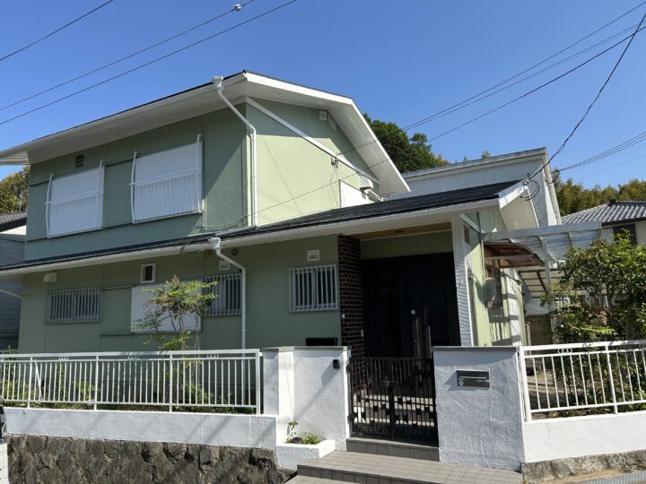 長岡京市のお家を塗装させていただきました!